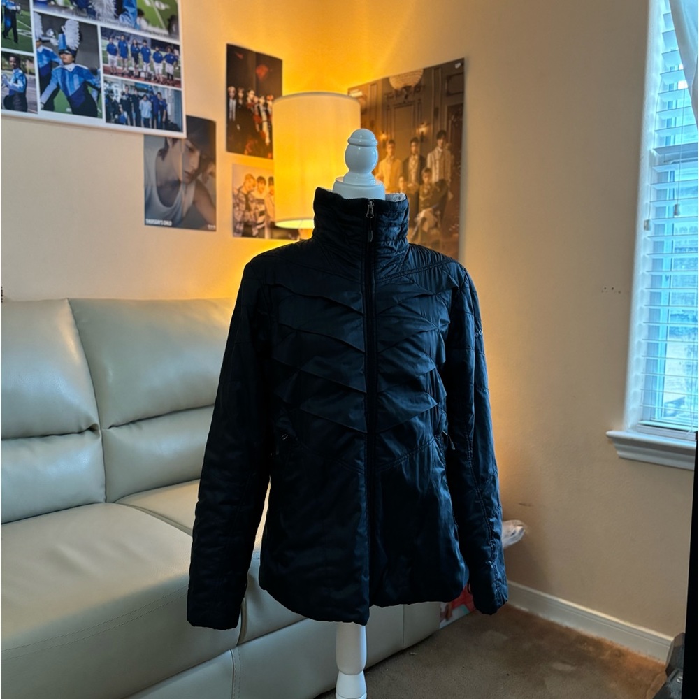 Columbia size L